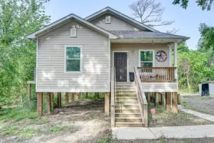 301 Bayou Dr, Channelview, TX 77530 - Photo 1