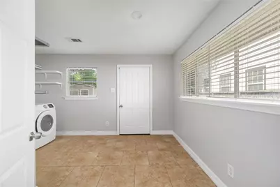 1200 E 24th Street, Houston, TX 77009 - Photo 22