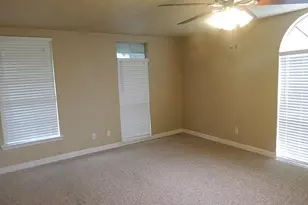 1200 E 24th St, Houston, TX 77009 - Photo 6