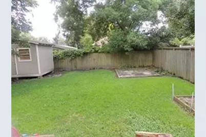 1200 E 24th Street, Houston, TX 77009 - Photo 2