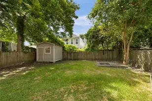 1200 E 24th St, Houston, TX 77009 - Photo 24