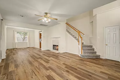 10840 Sycamore Drive N, La Porte, TX 77571 - Photo 8