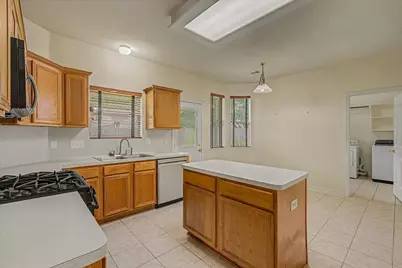 10840 Sycamore Drive N, La Porte, TX 77571 - Photo 14