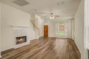 10840 Sycamore Dr N, La Porte, TX 77571 - Photo 6