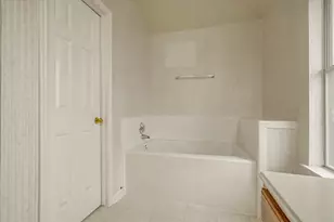 10840 Sycamore Dr N, La Porte, TX 77571 - Photo 32