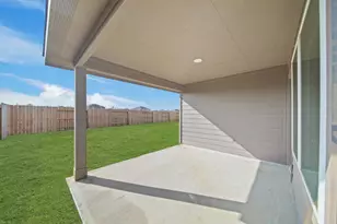 693 Canadian Trl, Dayton, TX 77535 - Photo 20