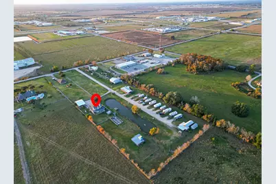 912 County Road 340, Angleton, TX 77515 - Photo 48