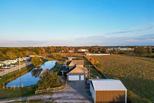 912 County Rd 340, Angleton, TX 77515 - Photo 36