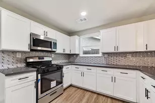 5210 Verdome Ln, Houston, TX 77092 - Photo 14