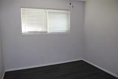 4018 Easy Street, Dickinson, TX 77539 - Photo 10