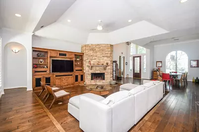 19 Clear Springs Court, Sugar Land, TX 77479 - Photo 6