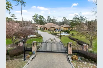 2919 Twin Fountains Drive, Houston, TX 77068 - Photo 2