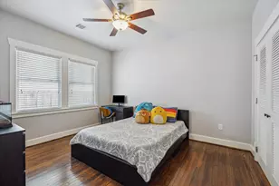 931 Louise St, Houston, TX 77009 - Photo 12