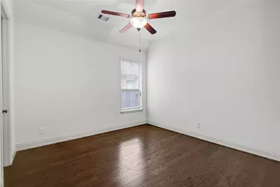 1644 Longwood Glen Lane, Friendswood, TX 77546 - Photo 12