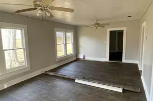 5135 Irving St, Beaumont, TX 77705 - Photo 2
