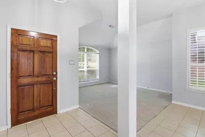 7215 Pembrough Lane, Katy, TX 77494 - Photo 6
