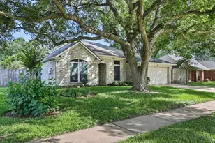 7215 Pembrough Ln, Katy, TX 77494 - Photo 2