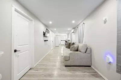 118 N Palmas Street, Weslaco, TX 78596 - Photo 2