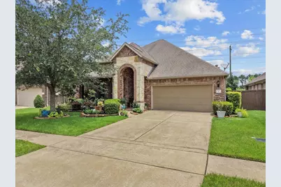 521 E Fork, Webster, TX 77598 - Photo 2