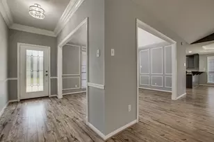 5106 Greenwater Dr, Willis, TX 77318 - Photo 8