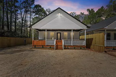 210 Canary Street, Point Blank, TX 77364 - Photo 4