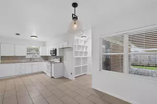 8733 Lugary Dr, Houston, TX 77074 - Photo 20