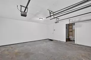 8733 Lugary Dr, Houston, TX 77074 - Photo 36