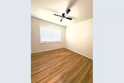 8733 Lugary Drive, Houston, TX 77074 - Photo 14