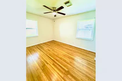 8733 Lugary Drive, Houston, TX 77074 - Photo 12