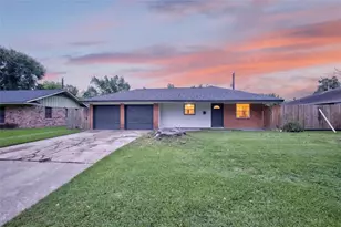 8733 Lugary Dr, Houston, TX 77074 - Photo 1