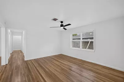 8733 Lugary Drive, Houston, TX 77074 - Photo 16