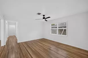 8733 Lugary Dr, Houston, TX 77074 - Photo 16