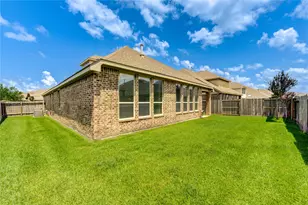 298 Clearwood Dr, League City, TX 77573 - Photo 40