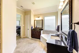298 Clearwood Dr, League City, TX 77573 - Photo 36