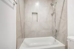 217 Arborwood Dr, Waller, TX 77484 - Photo 28