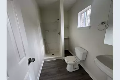 7018 1/2 Avenue F #1, Houston, TX 77011 - Photo 6