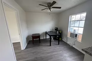 7018 1/2 Ave F, Houston, TX 77011 - Photo 4