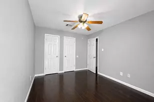 12027 Silver Island Cir, Houston, TX 77067 - Photo 12