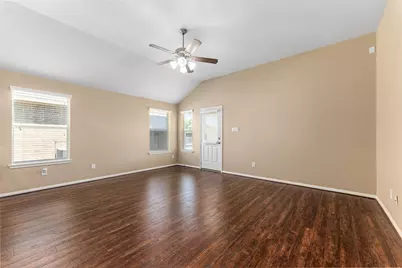 2430 Blue Reef Drive, Katy, TX 77449 - Photo 10