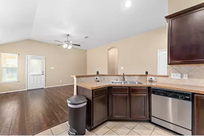 2430 Blue Reef Drive, Katy, TX 77449 - Photo 16