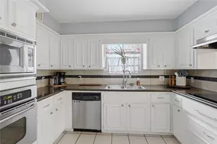 12807 Bowing Oaks Dr, Cypress, TX 77429 - Photo 16