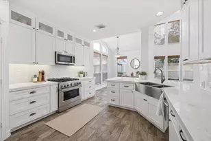 1264 Seamist Dr, Houston, TX 77008 - Photo 6