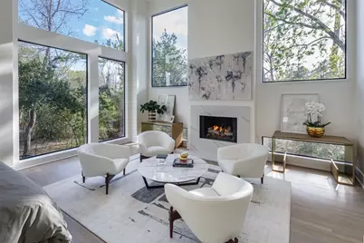 10663 Memorial Drive, Houston, TX 77024 - Photo 24