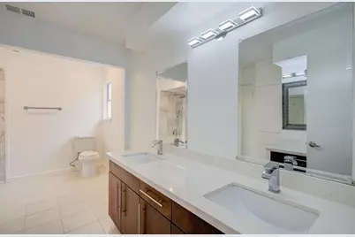 7522 Fernbrook Lane, Houston, TX 77070 - Photo 32