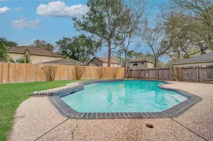 7522 Fernbrook Ln, Houston, TX 77070 - Photo 4