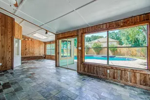 7522 Fernbrook Ln, Houston, TX 77070 - Photo 6