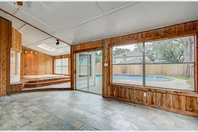 7522 Fernbrook Lane, Houston, TX 77070 - Photo 14