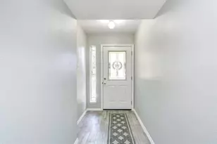 5005 Georgi Ln, Houston, TX 77092 - Photo 2