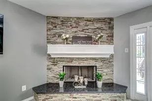 5005 Georgi Ln, Houston, TX 77092 - Photo 8