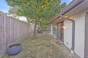 758 W 42nd St, Houston, TX 77018 - Photo 26
